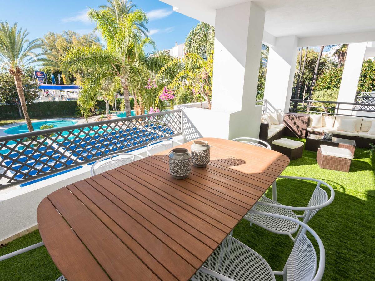 Vacation Marbella I Contemporary Central Apartment, Swimming-Pool, 24-7 Security, A Minute From The Marina, The Sea And Luxury Shopping Εξωτερικό φωτογραφία