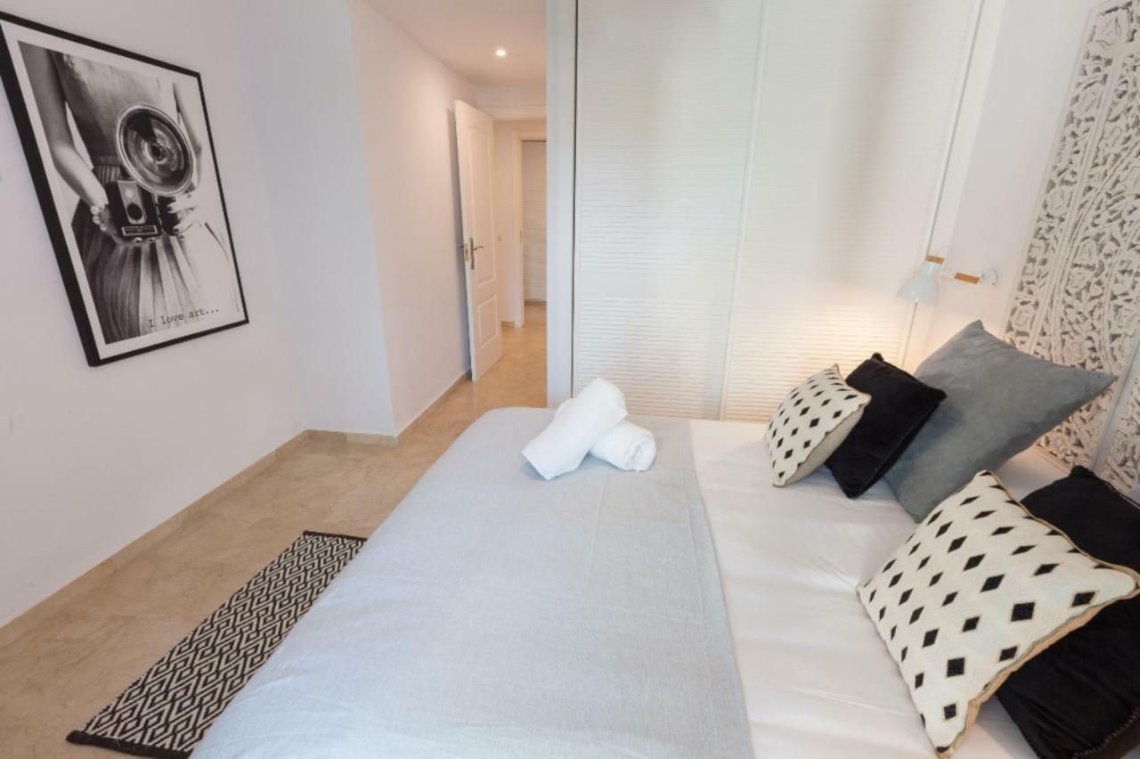Vacation Marbella I Contemporary Central Apartment, Swimming-Pool, 24-7 Security, A Minute From The Marina, The Sea And Luxury Shopping Εξωτερικό φωτογραφία